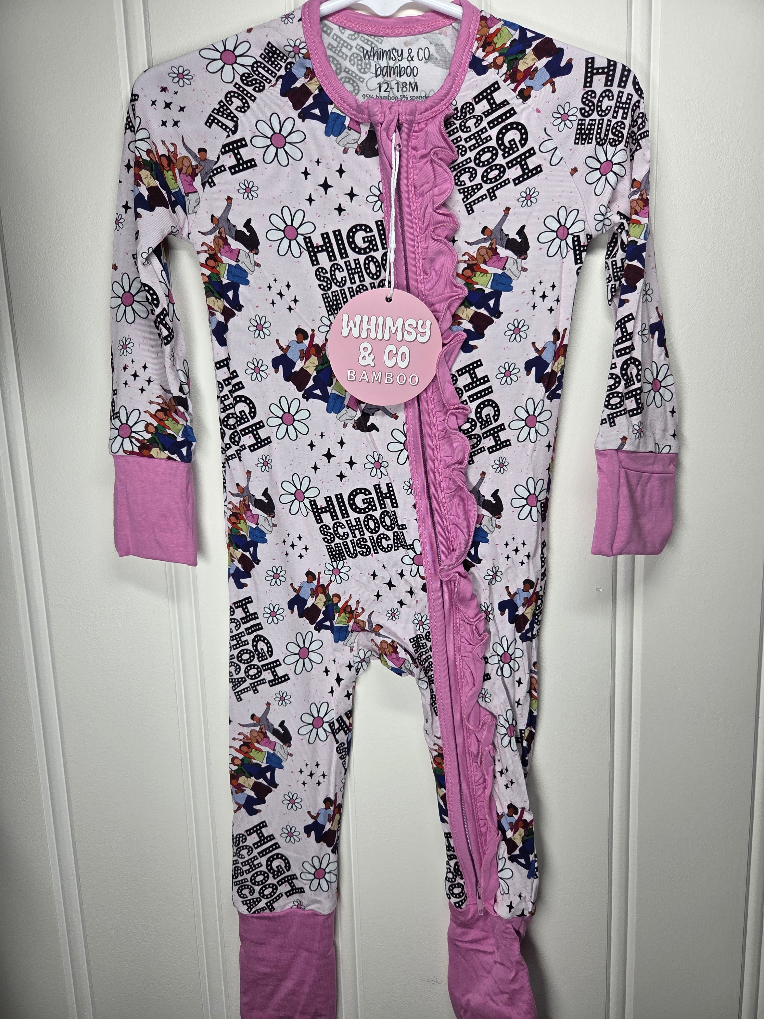 HS musical ruffle zippy
