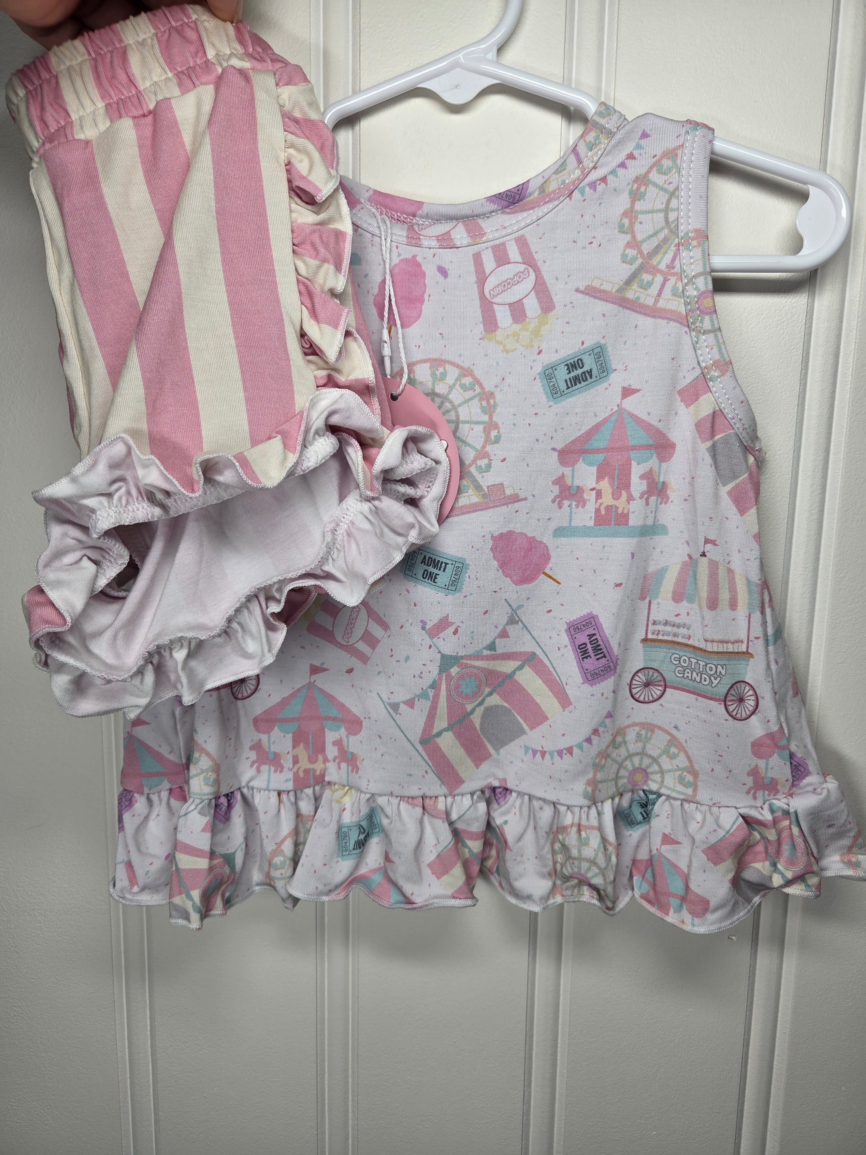 Carnival daywear